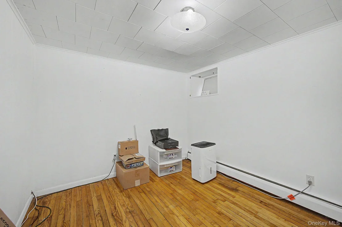 Photo of 121 Putnam Drive