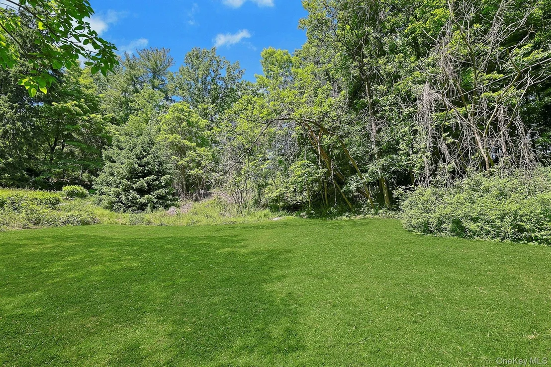 Photo of 65 Douglas Road