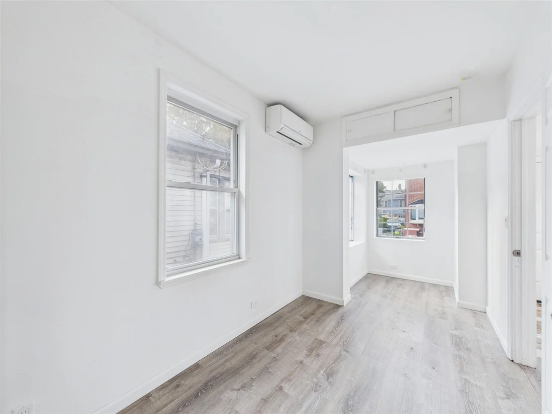Photo of 102 Carroll Street