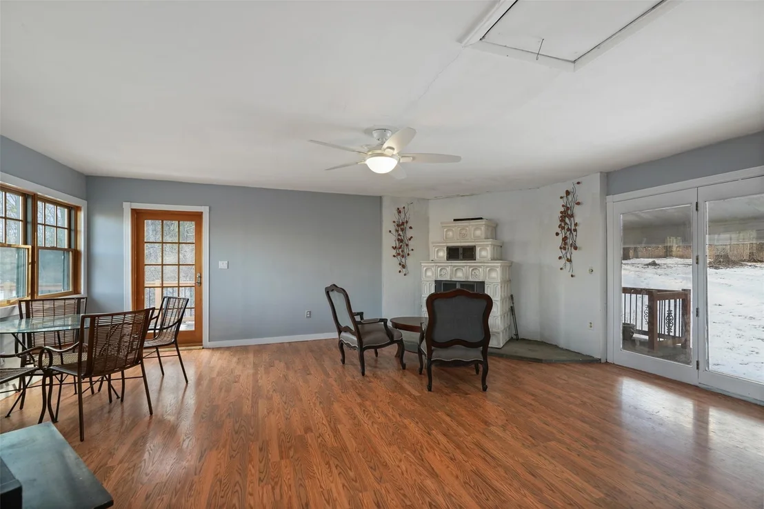 Photo of 24 Buttonwood Road