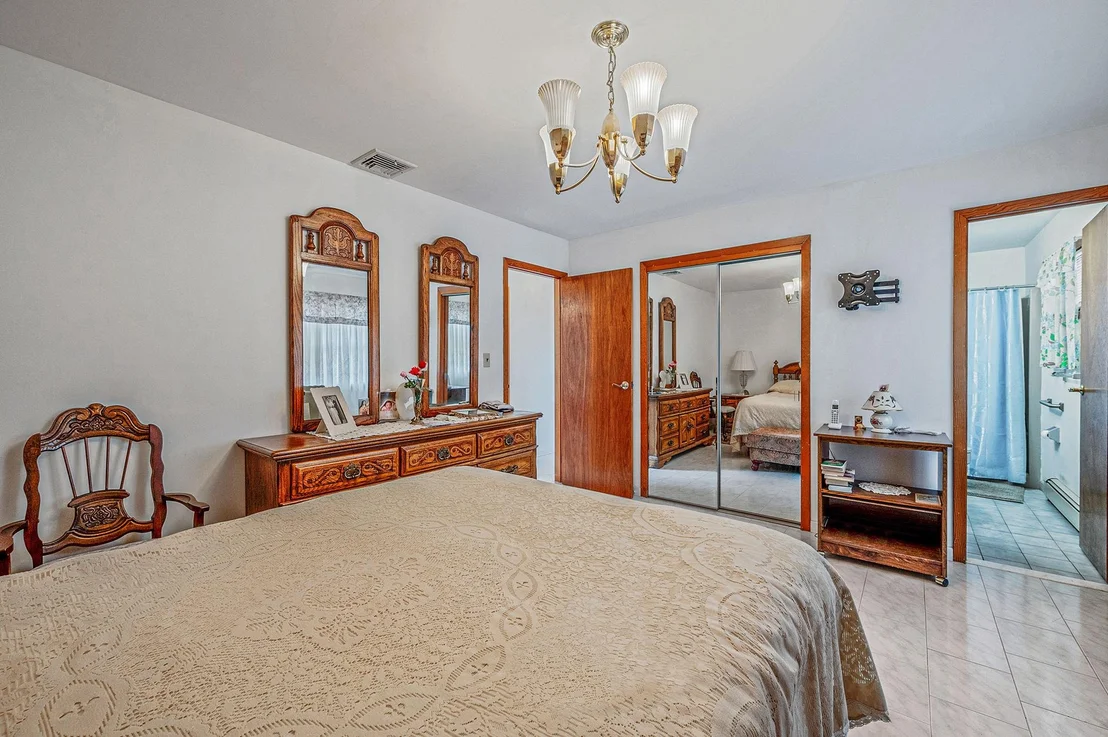 Photo of 52 Heston Road