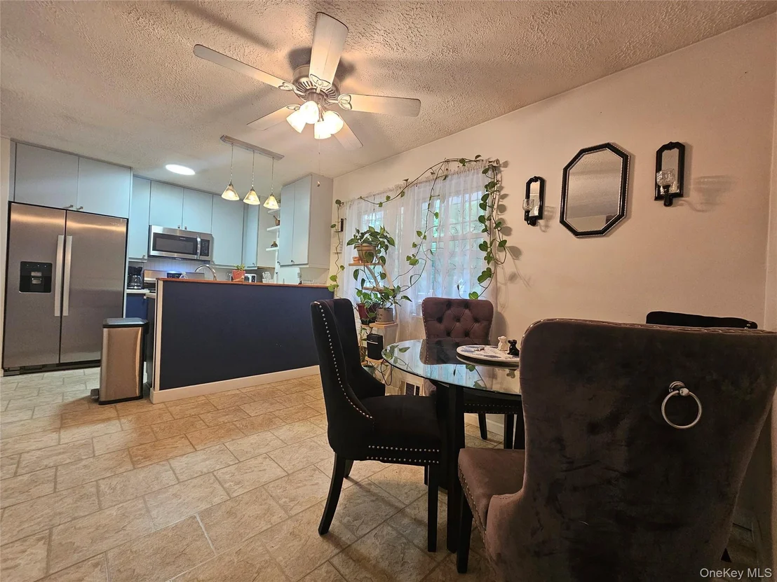 Photo of 4 Pinegrove Drive