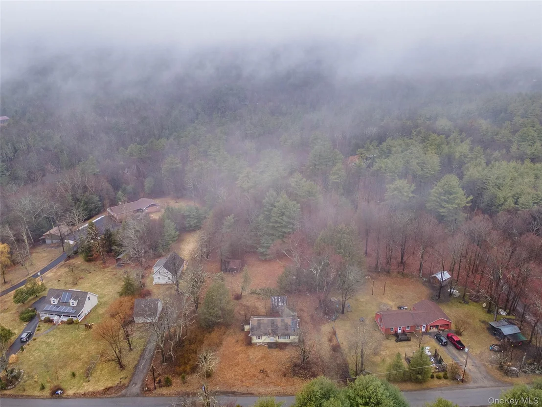 Photo of 106 Sheldon Hill Road