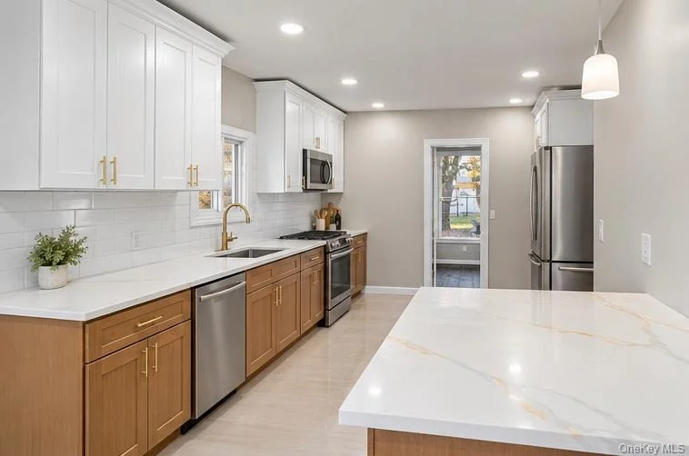 Photo of 8 Maple Street