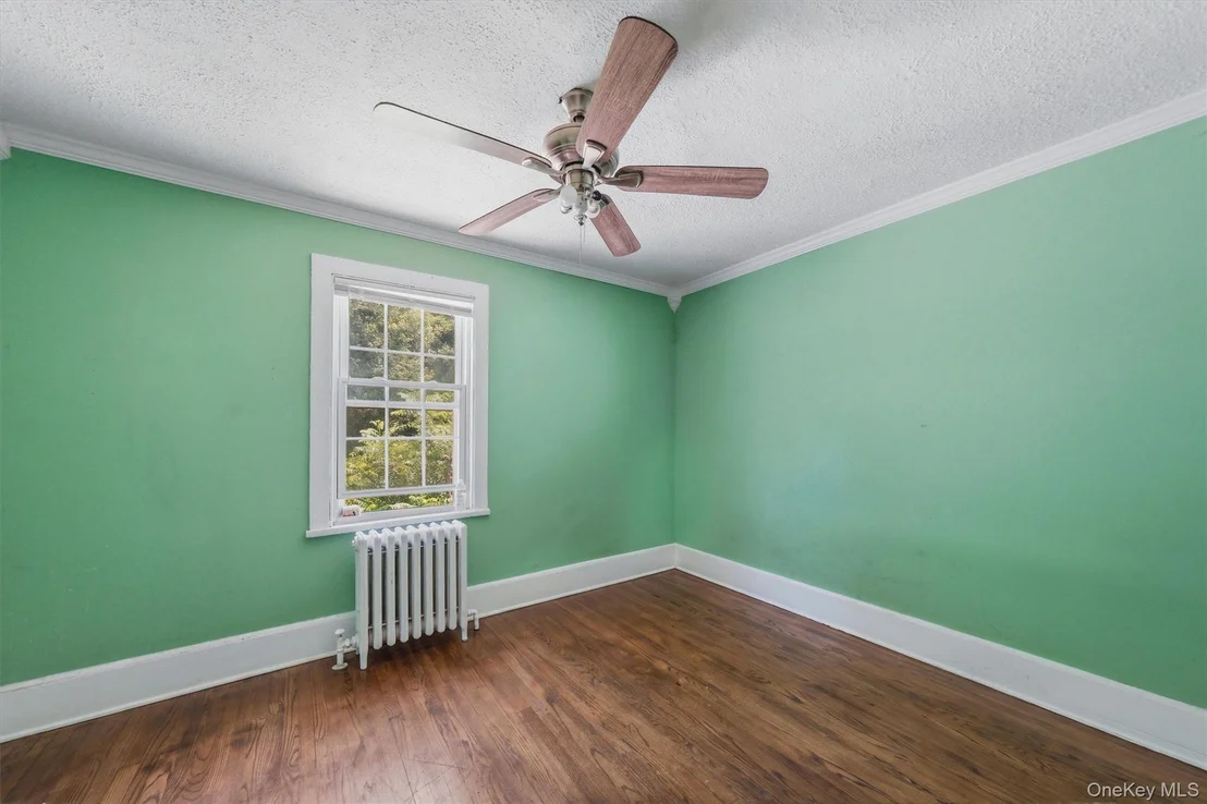 Photo of 10 Dutchess Avenue