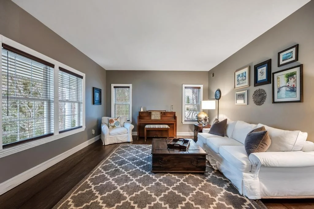 Photo of 30 Ridgefield Drive