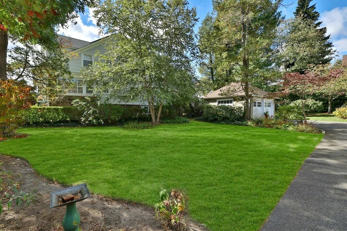 Photo of 73 Storer Avenue