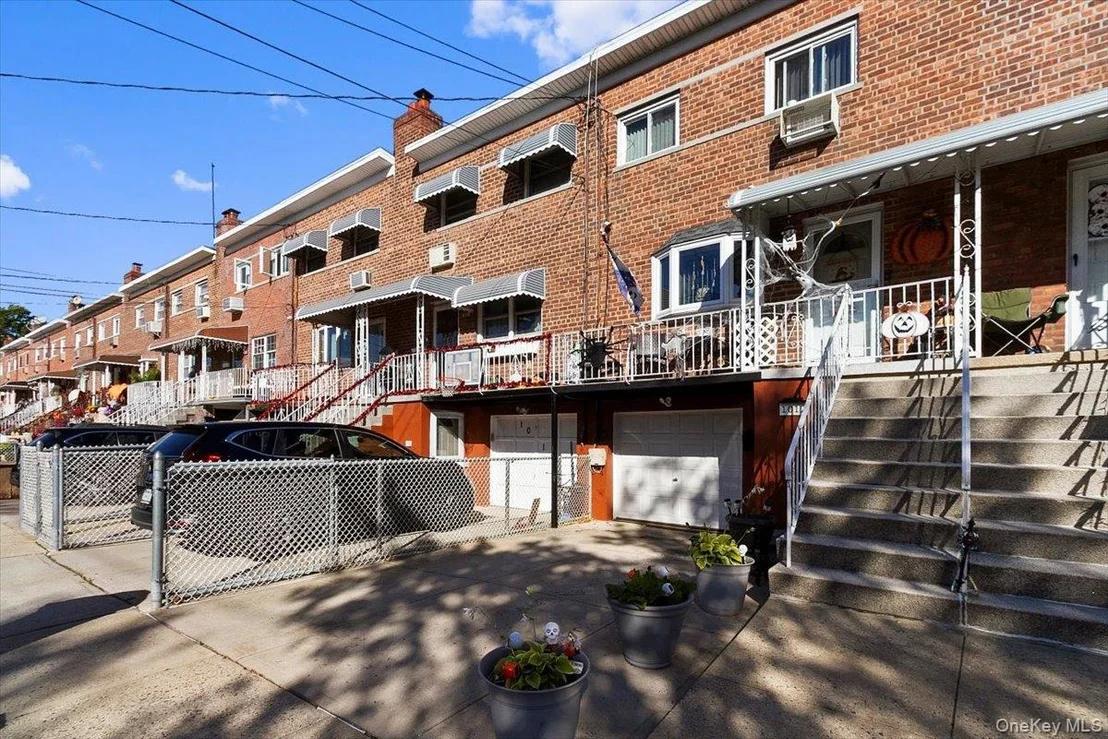 Photo of 1012 Vincent Avenue