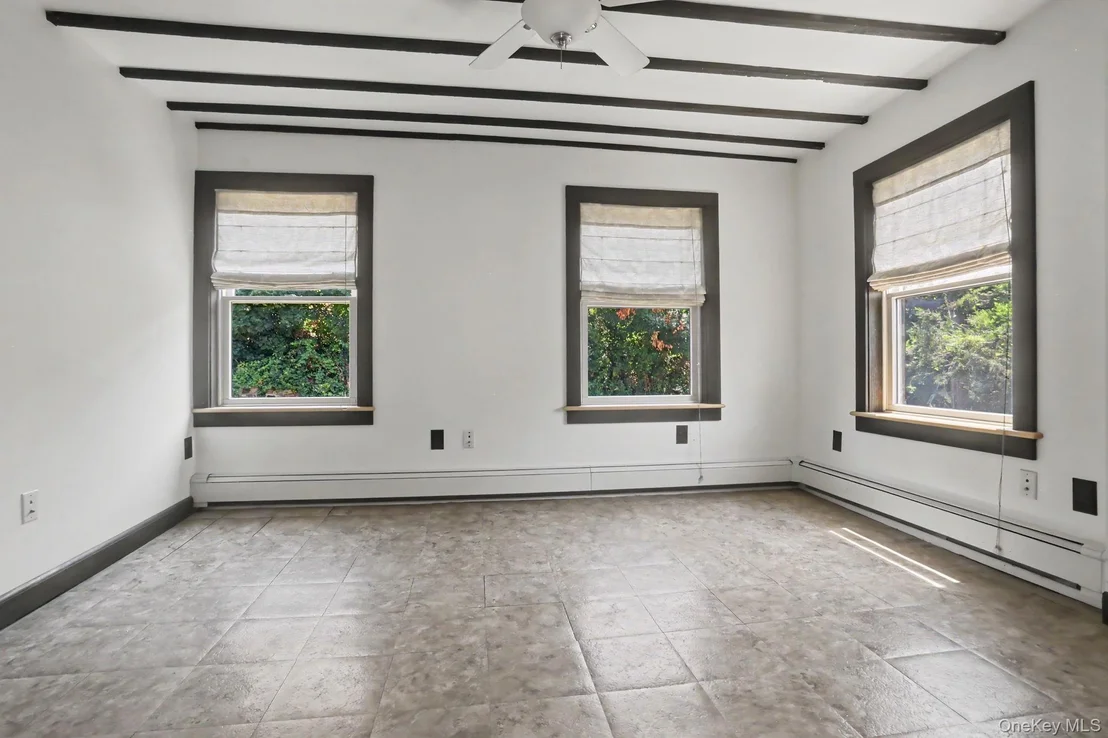 Photo of 33 Cedar Lane