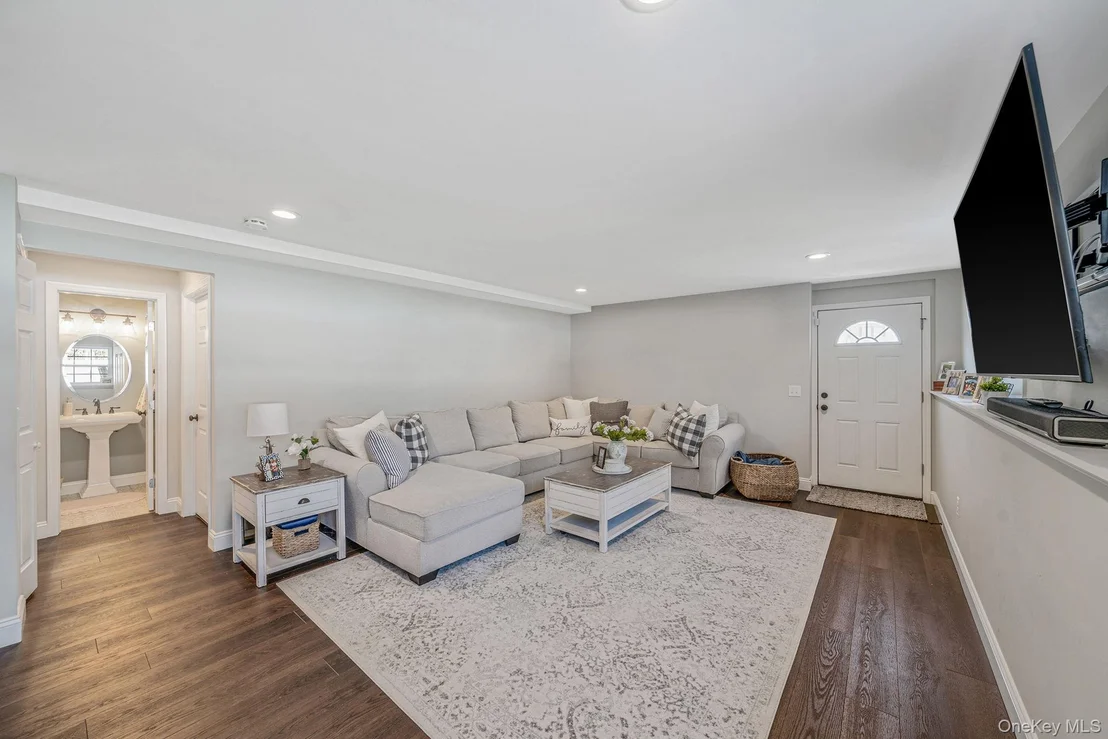 Photo of 19 Probst Drive