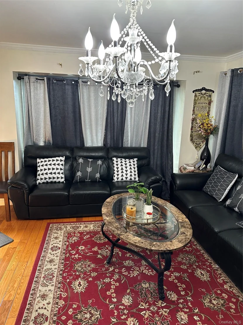 Photo of 90 Clearstream Avenue