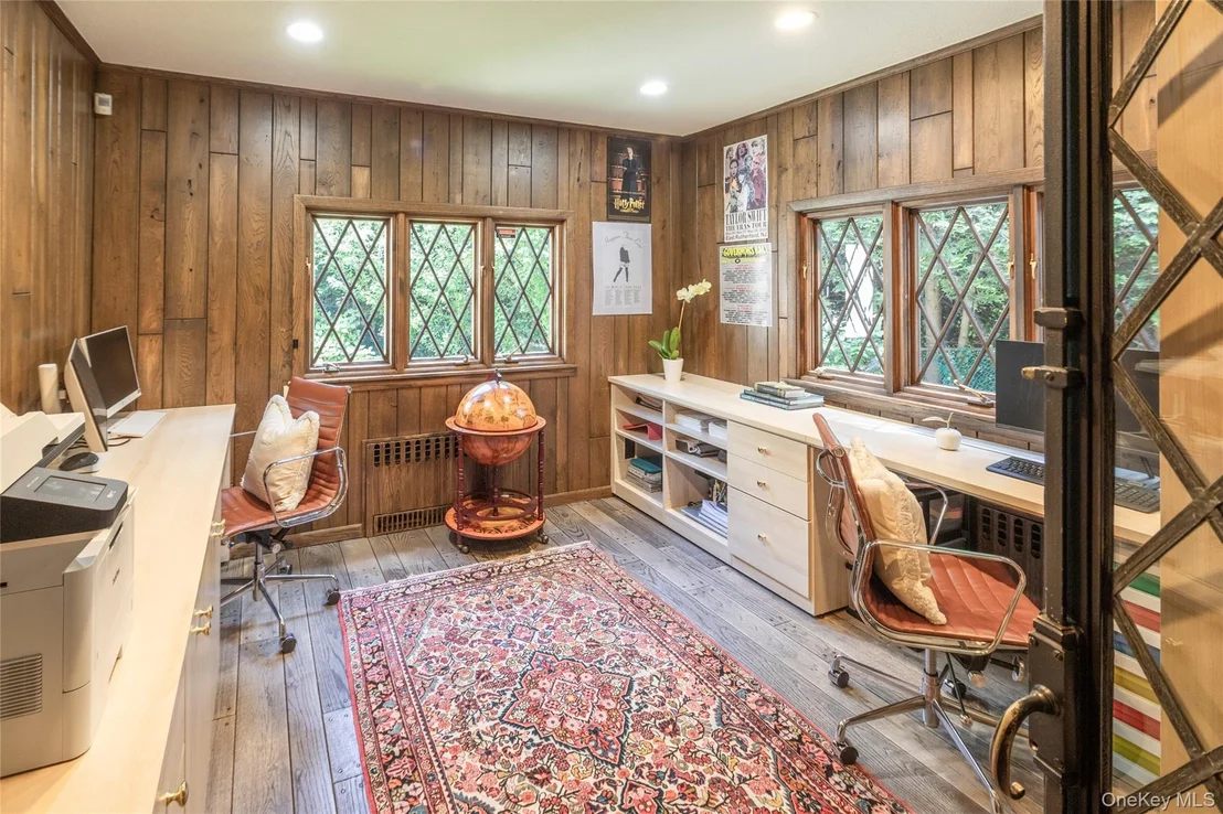 Photo of 18 Hemlock Road