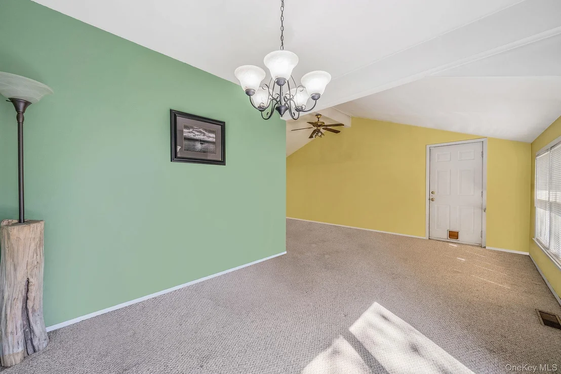 Photo of 77 Nautilus Drive