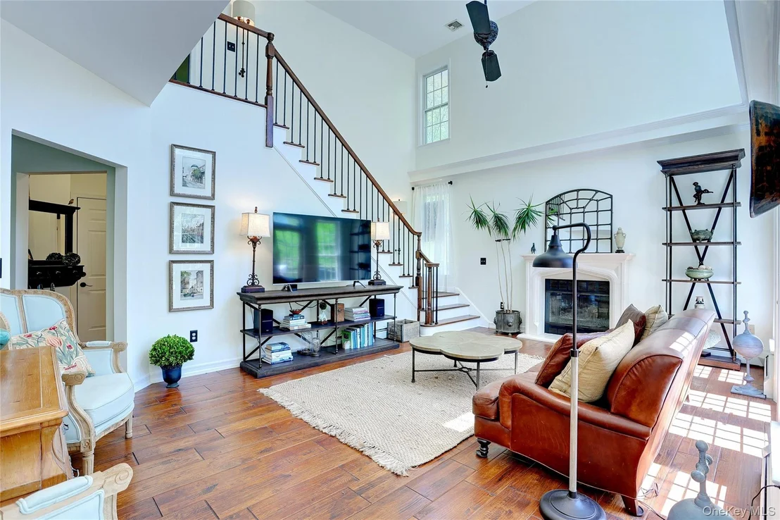 Photo of 2 Phillips Drive