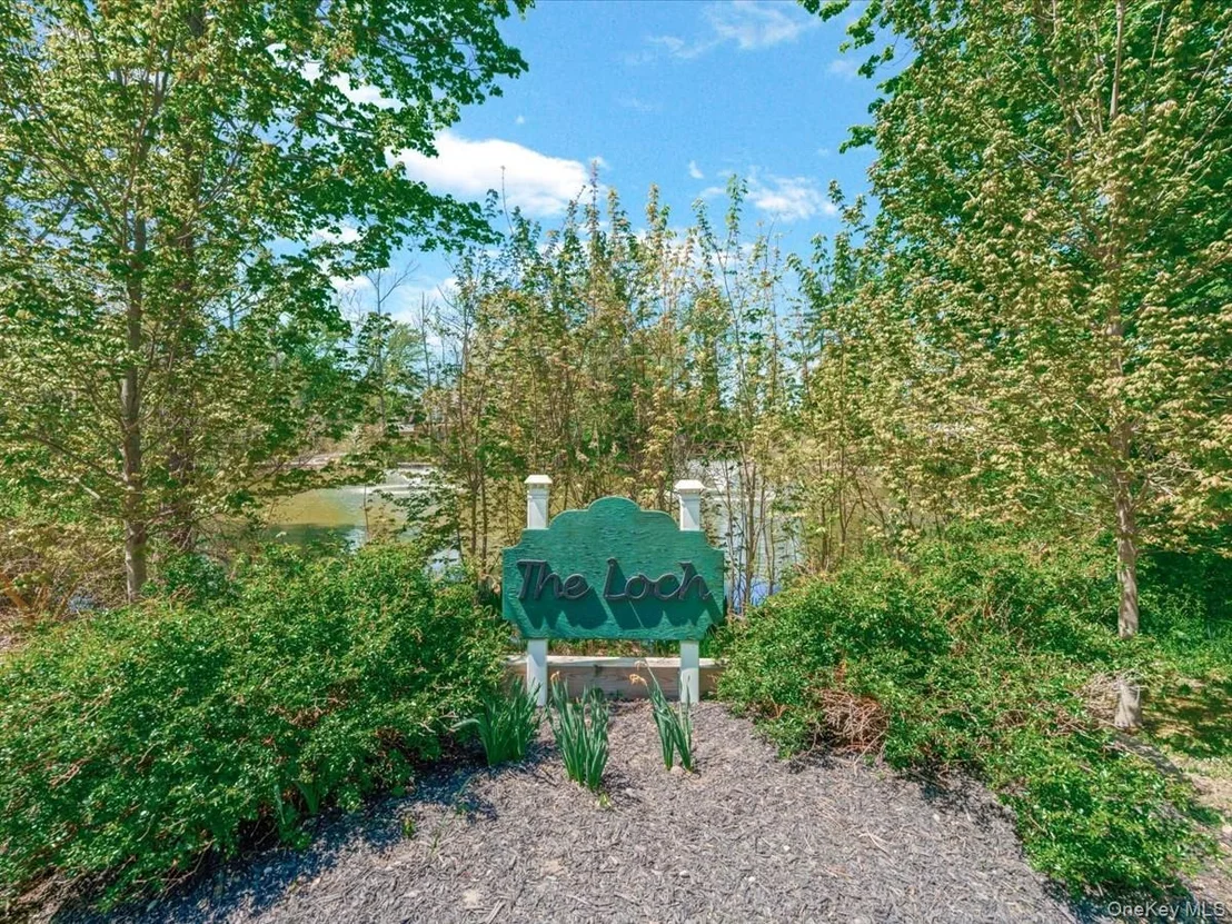 Photo of 16 THE LOCH