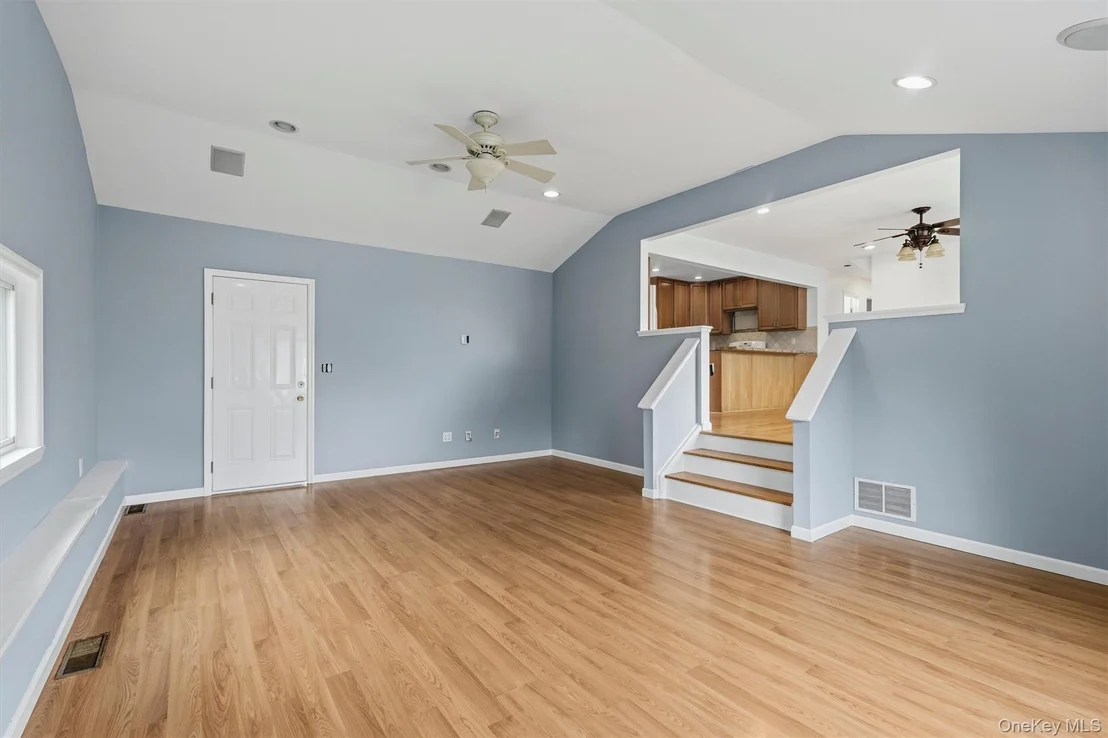 Photo of 14 Robyn Drive