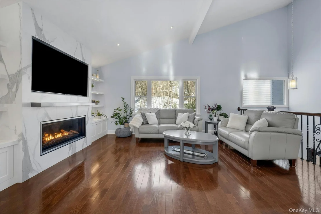 Photo of 30 Highclere Lane