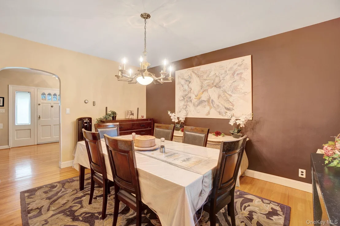 Photo of 757 Bixby Drive