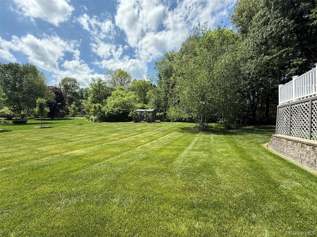 Photo of 58 Hoose Boulevard
