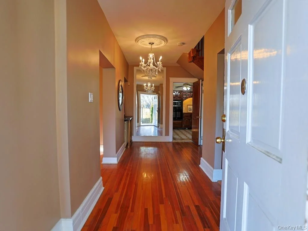 Photo of 113 Hooker Avenue