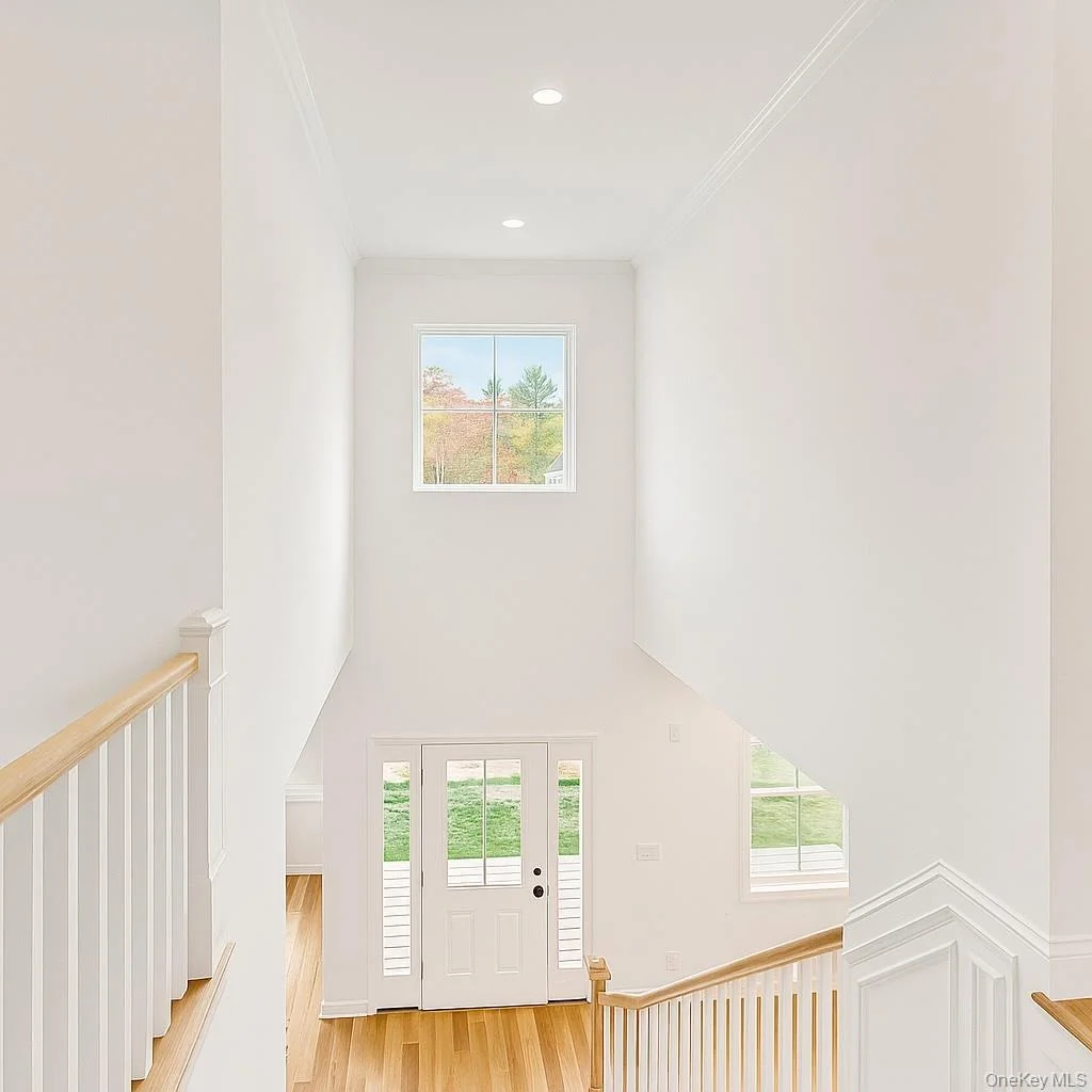 Photo of 12 Fox Run Court