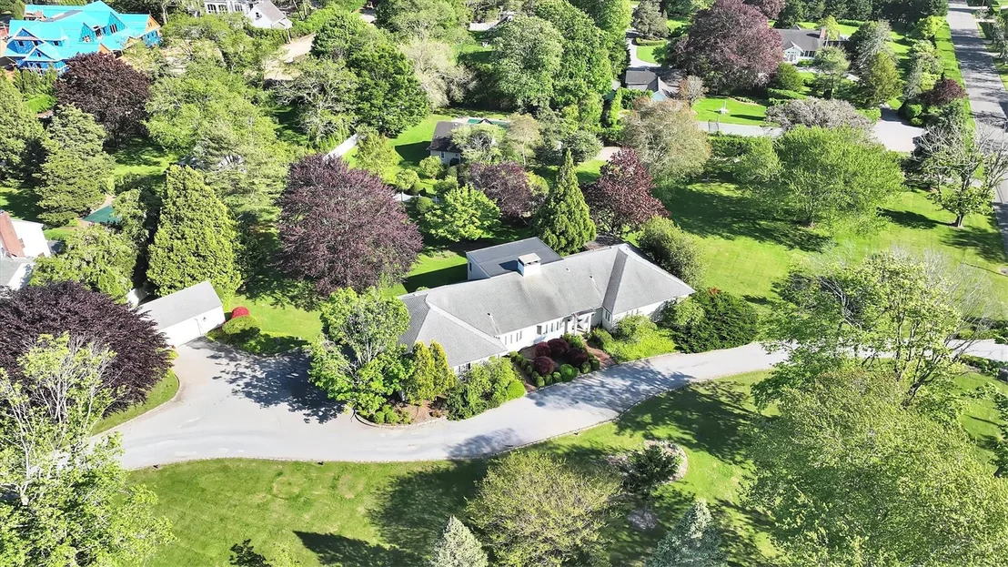 Photo of 17 Oneck Road