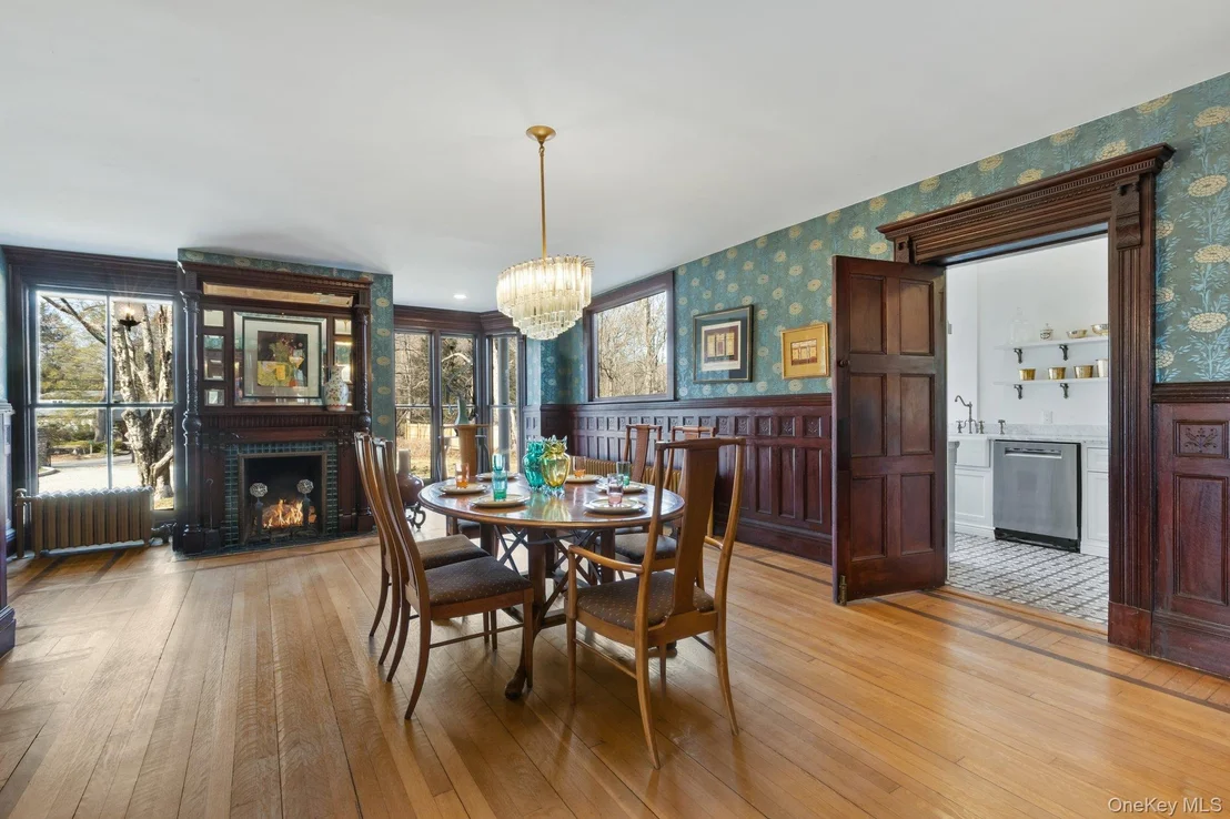 Photo of 162 Cherry Street
