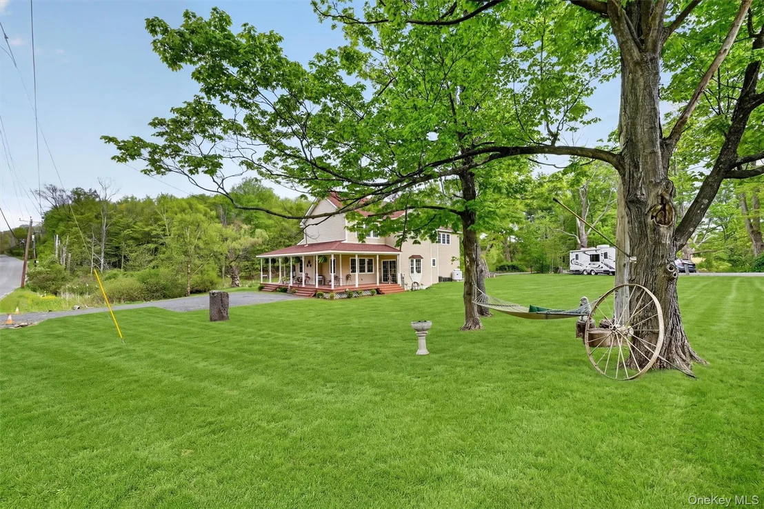 Photo of 5 Decker Drive