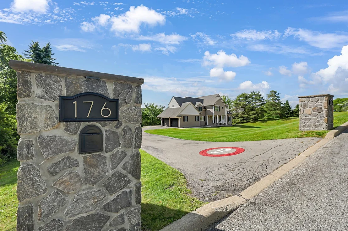 Photo of 176 Beverly Road