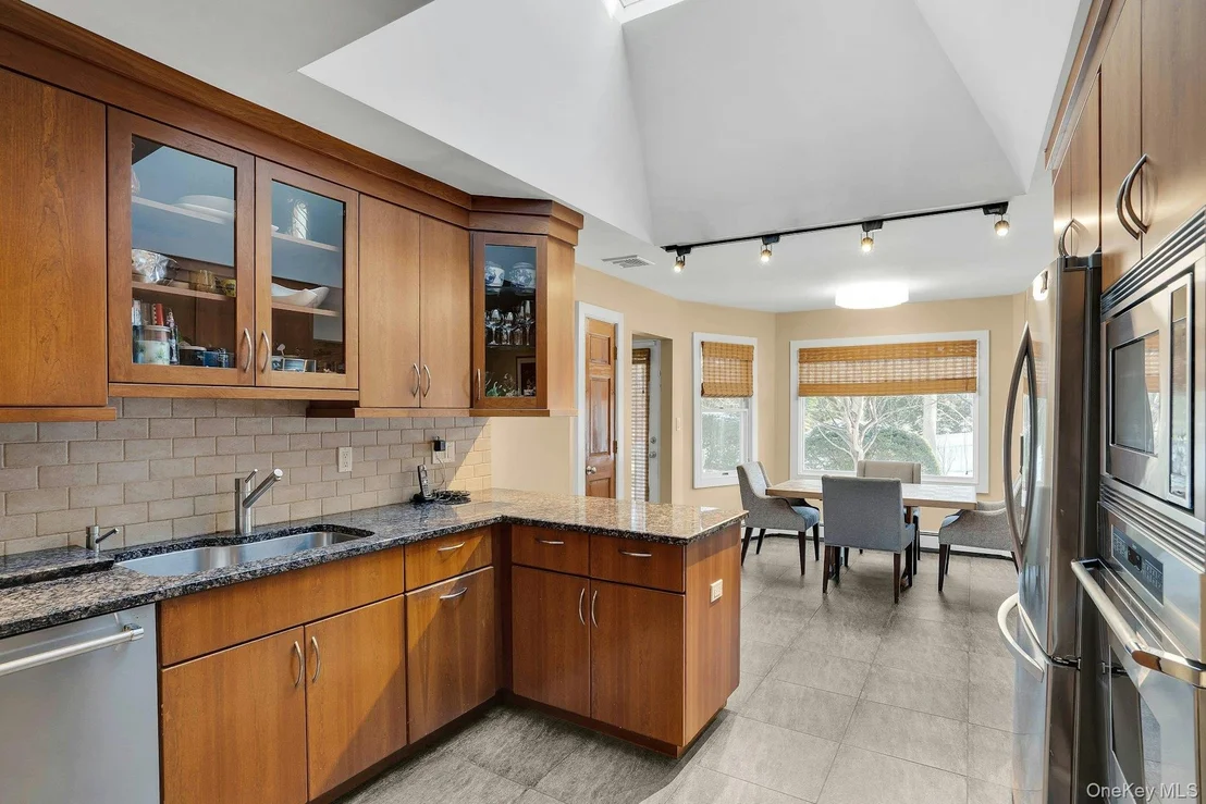 Photo of 48 Randolph Drive