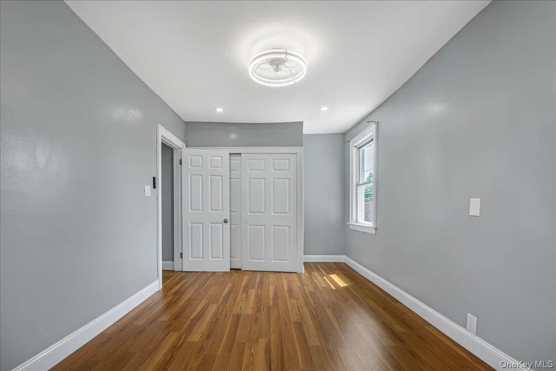 Photo of 17 Sapir Street