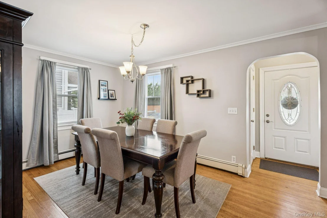 Photo of 215 Harrison Avenue