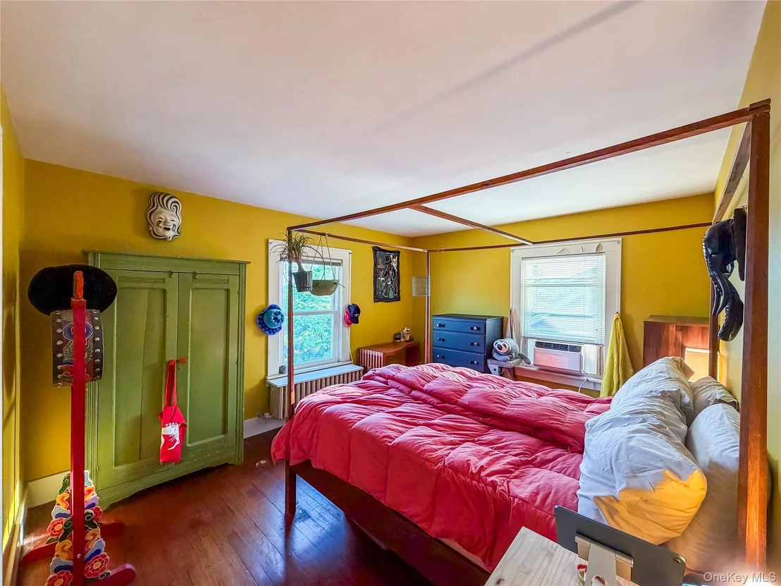 Photo of 11 Cedar Street