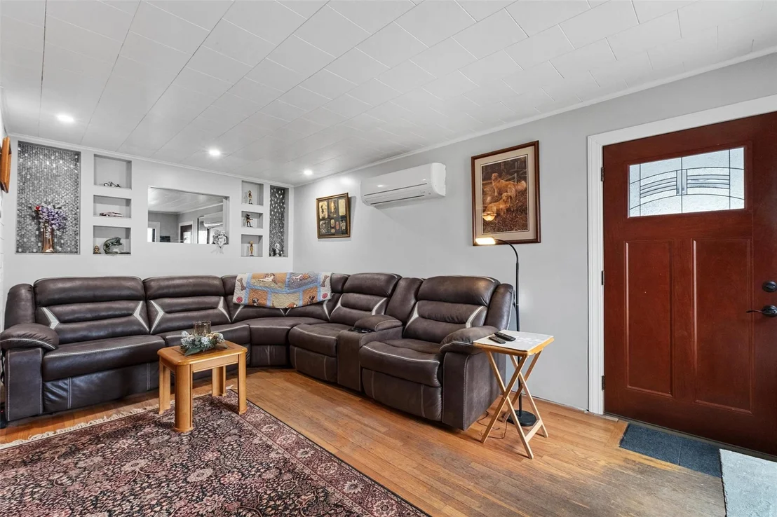 Photo of 224 Manchester Road