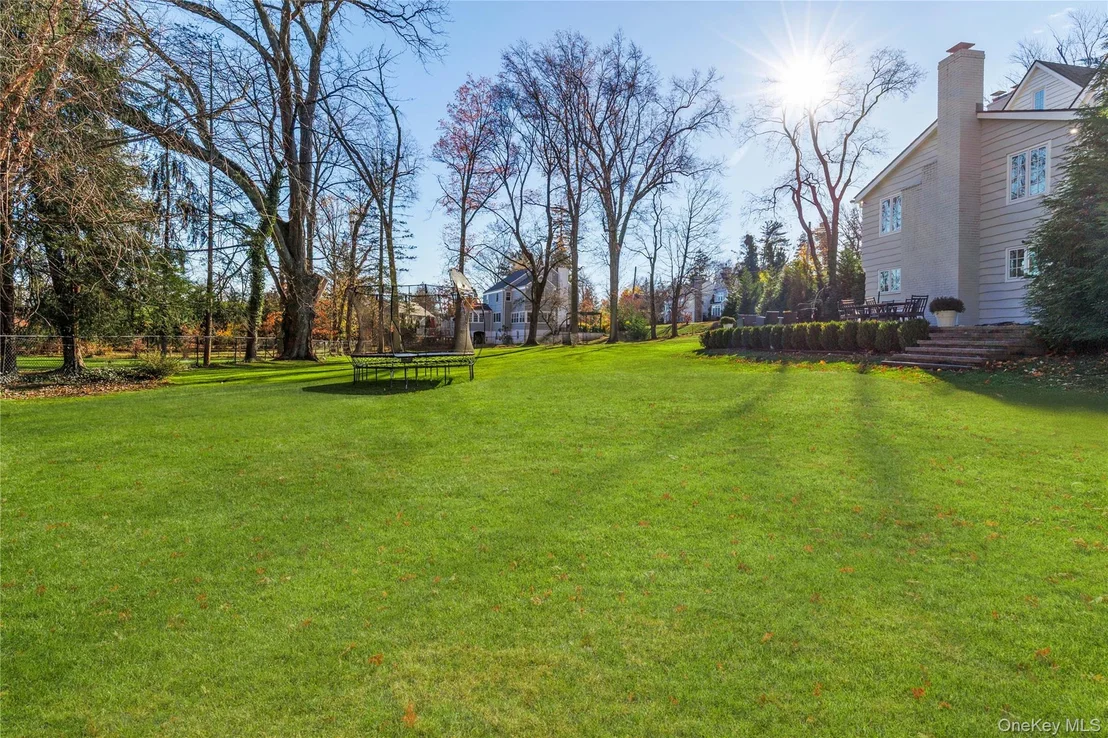 Photo of 37 BATES Road