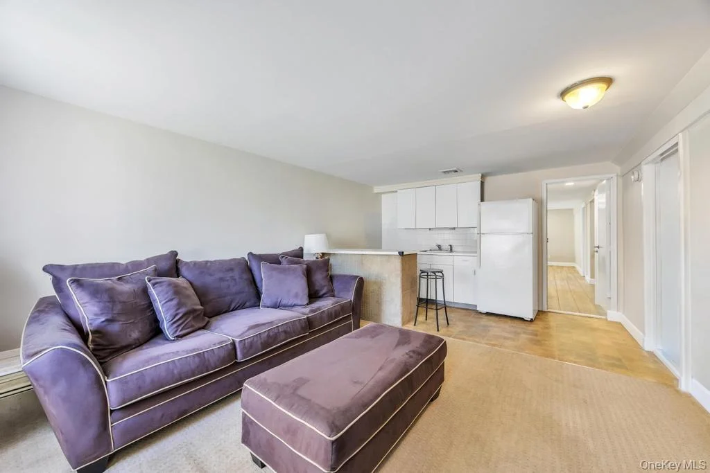 Photo of 25 Laurel Place