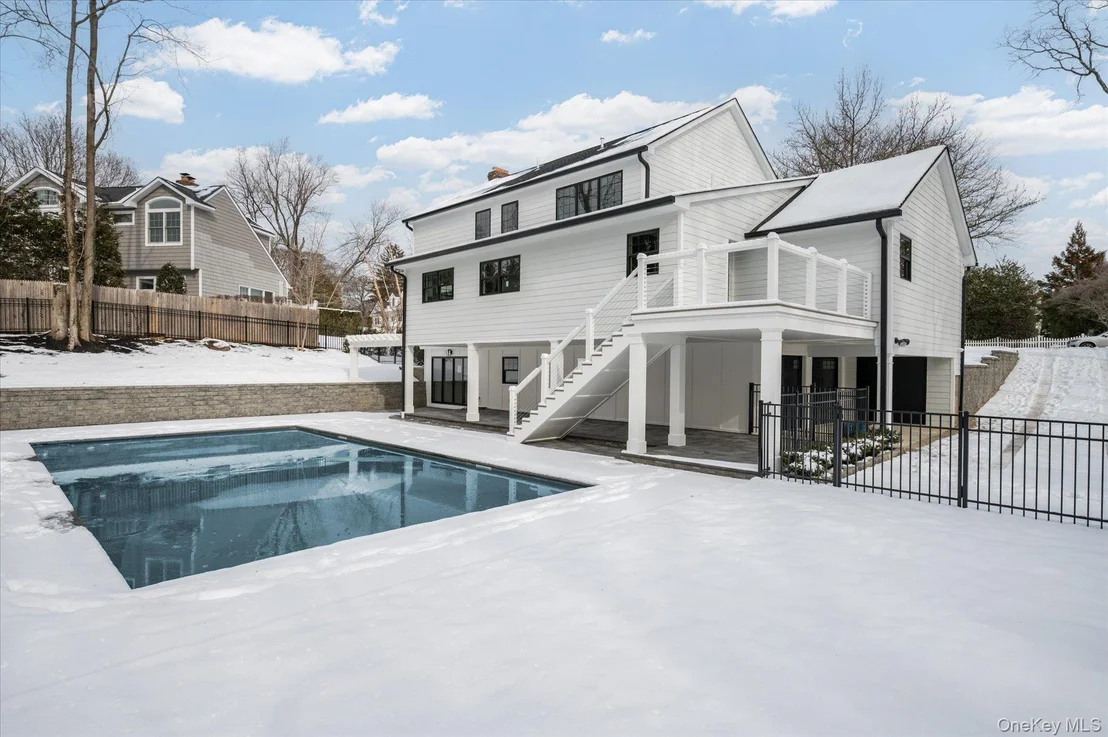 Photo of 20 Fox Hunt Lane