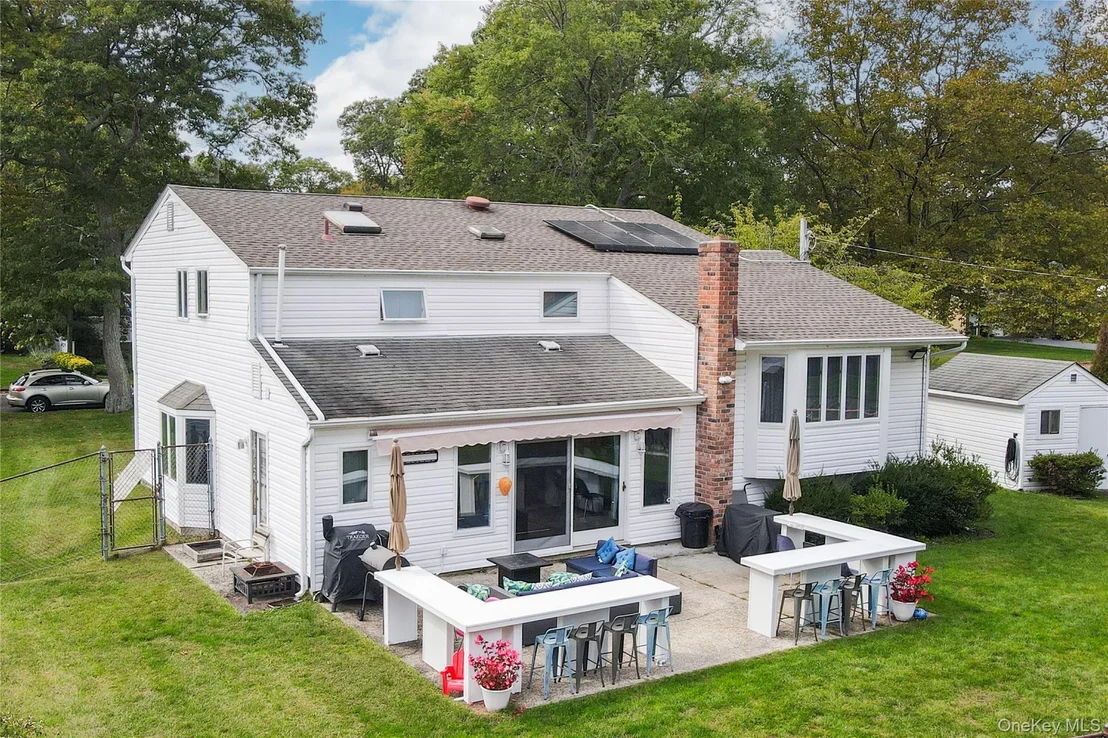 Photo of 5 Canterbury Drive