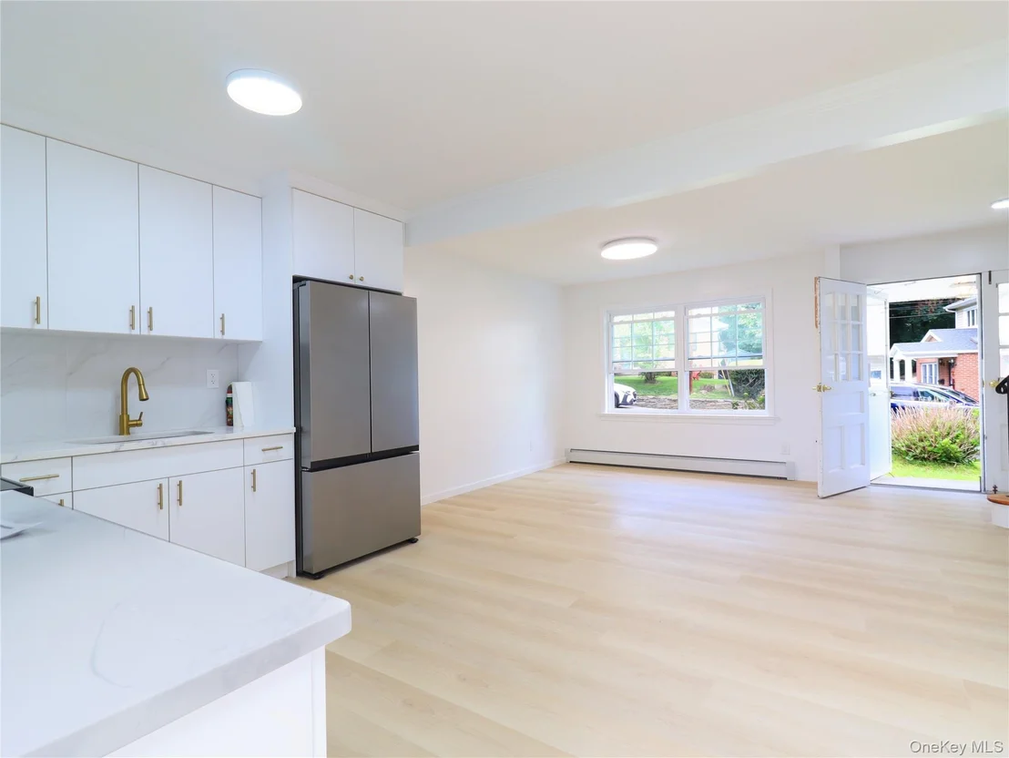 Photo of 7 Locust Street