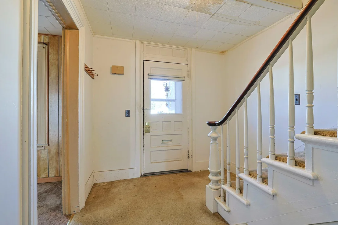Photo of 16 Myrtle Avenue