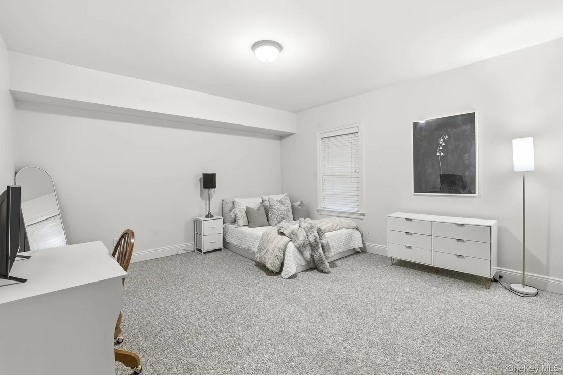 Photo of 15 Davis Avenue