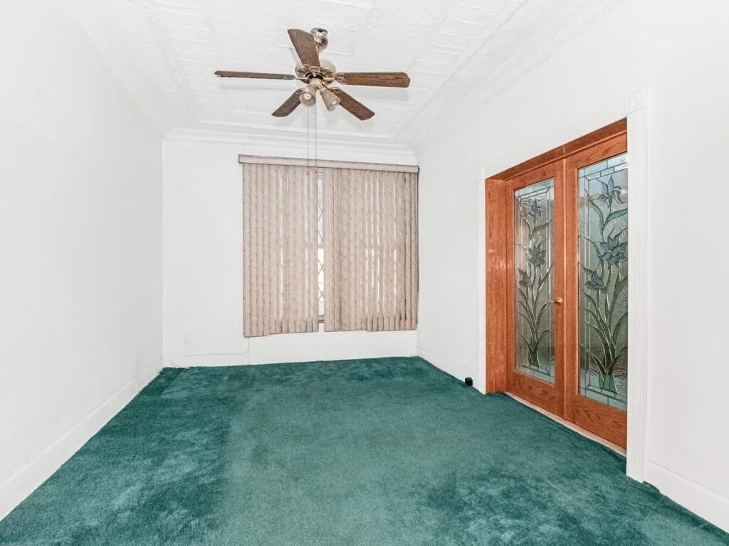 Photo of 4449 Park Avenue