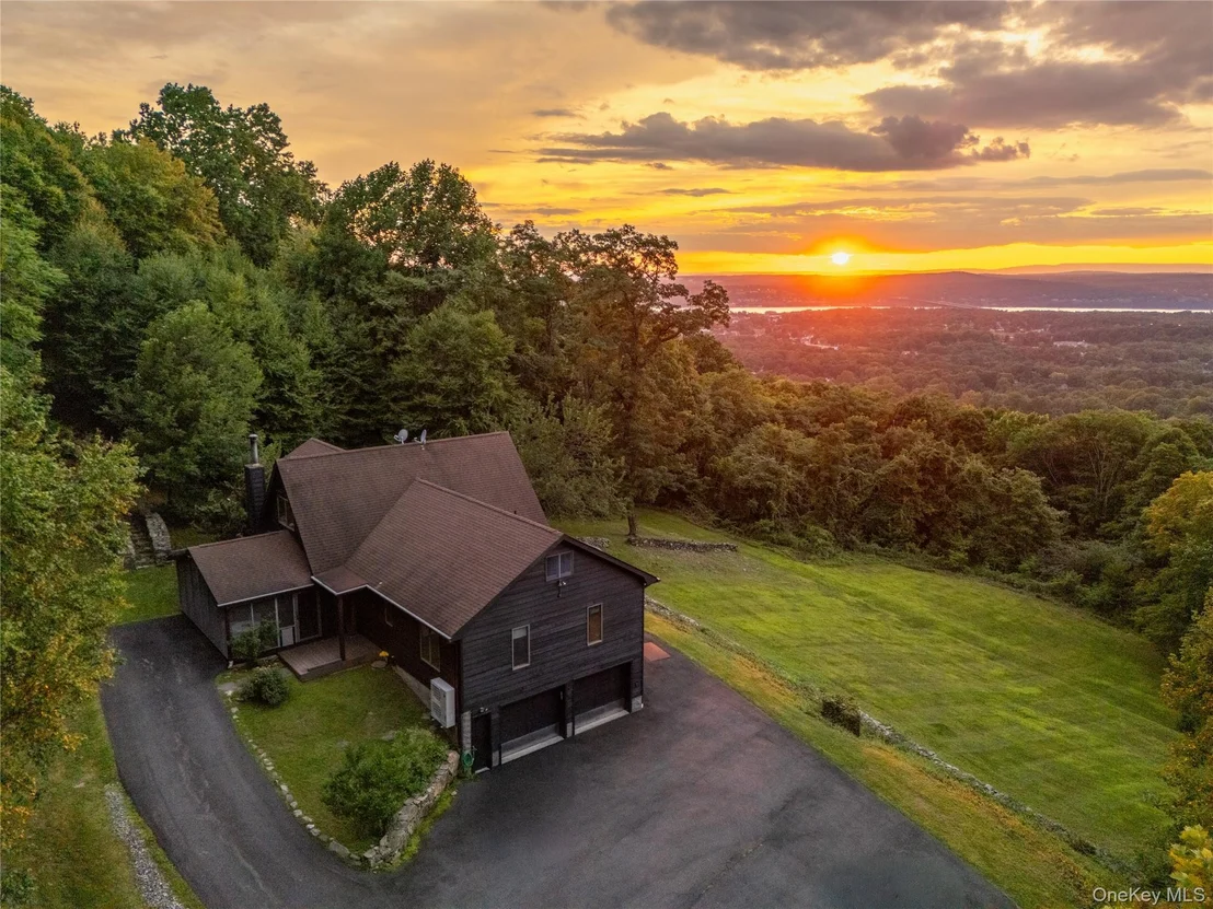 Photo of 36 Blue Grass Lane