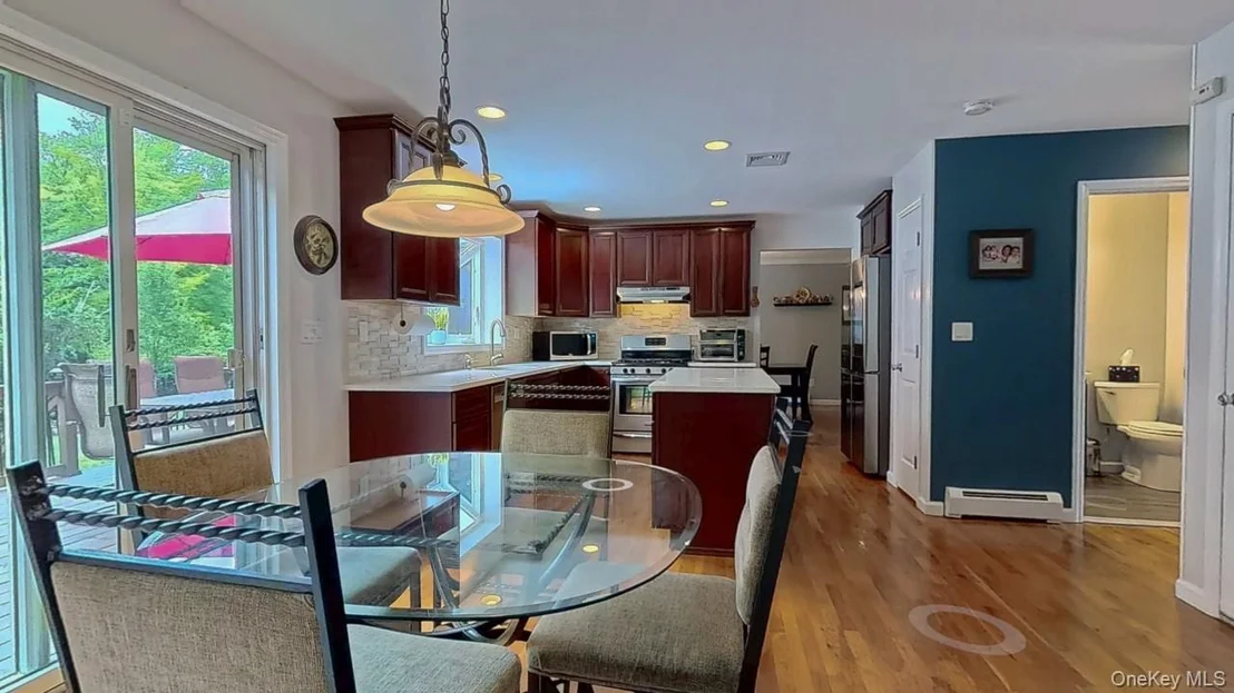 Photo of 87 Winchester Drive