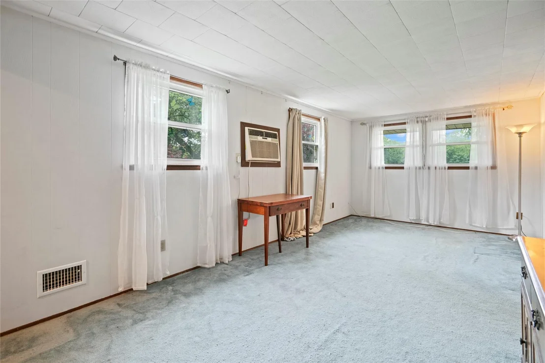 Photo of 18 Robin Drive
