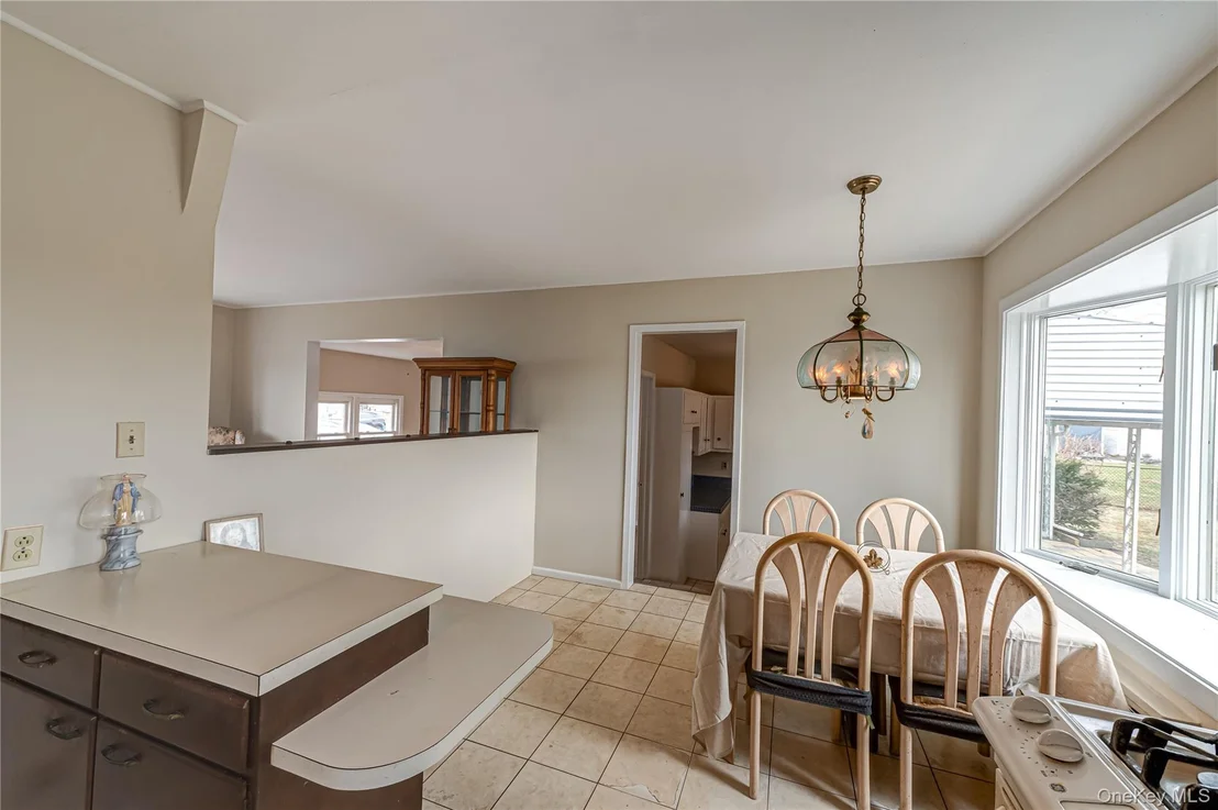 Photo of 855 Pease Lane
