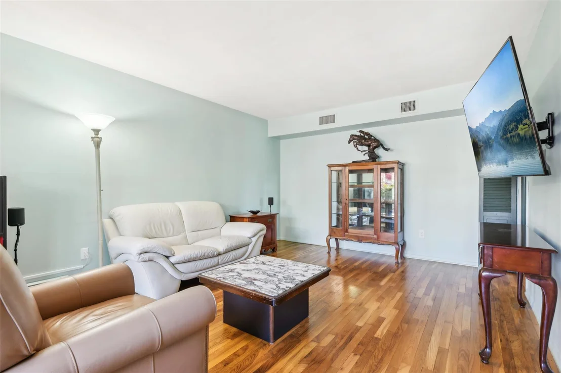 Photo of 106 Catlin Place