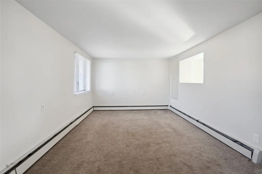Photo of 135 Headline Road