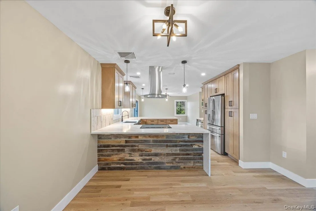 Photo of 11 Skyview Drive