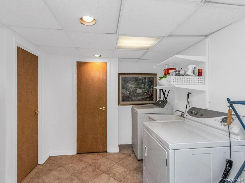 Photo of 90 Remsen Circle